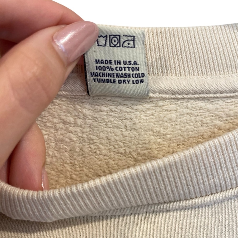 Sporty & Rich New York Fitness Club Crewneck Sweatshirt In Cream - Picture 8 of 9